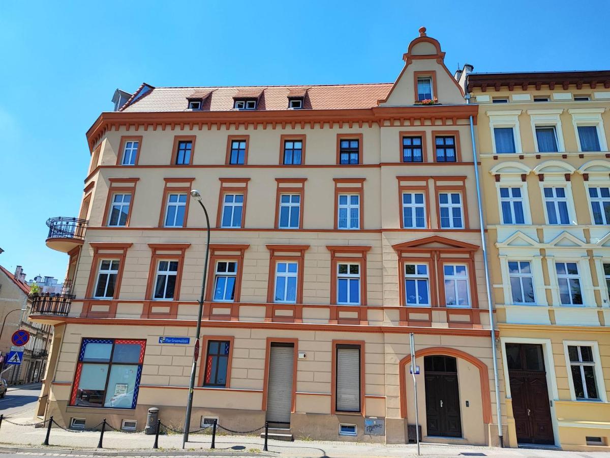 Апартаменти Centrum Grand Apartament Свідниця Екстер'єр фото